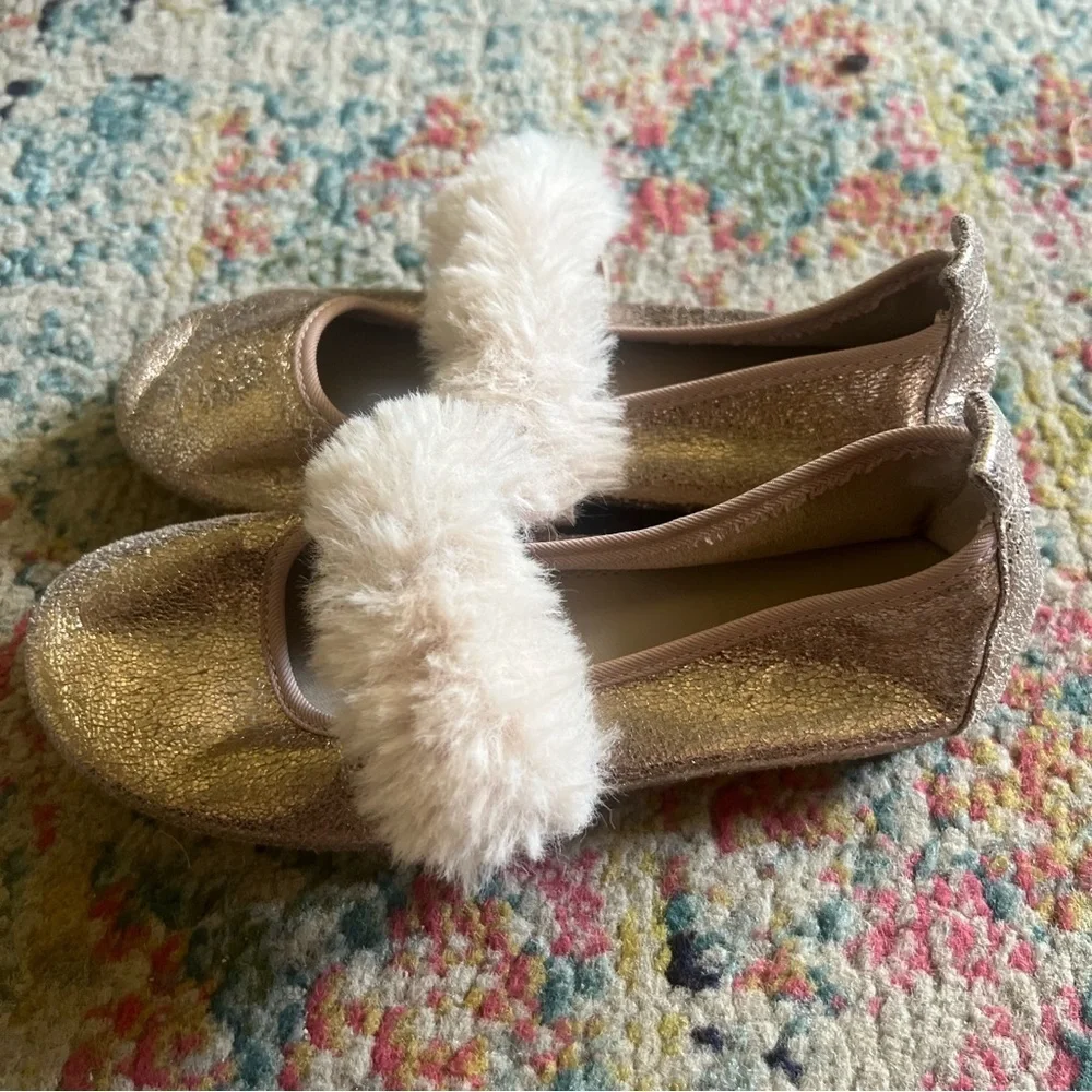 Zara girls ballet flats with fur accent size 29